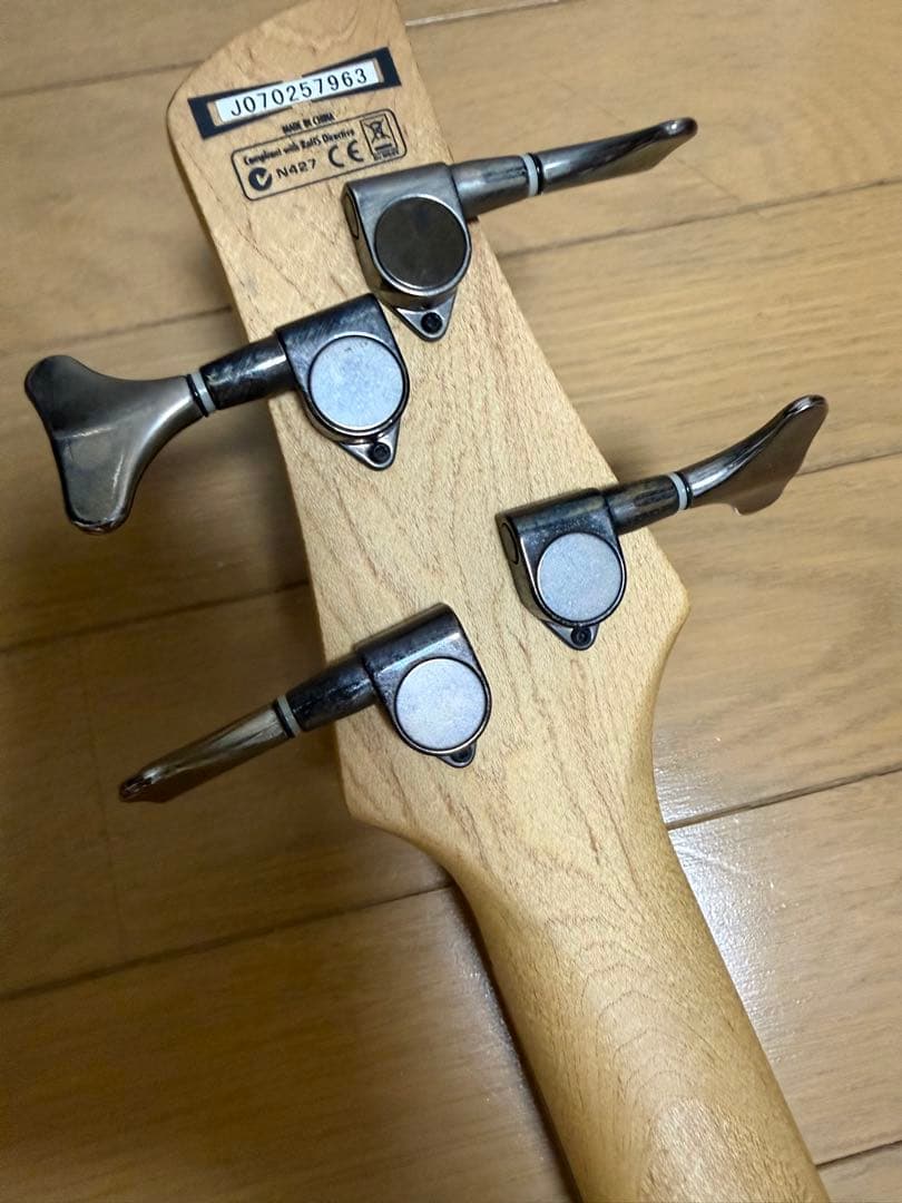Ibanez エレキベース 4弦 ブラック(アンプ付き)