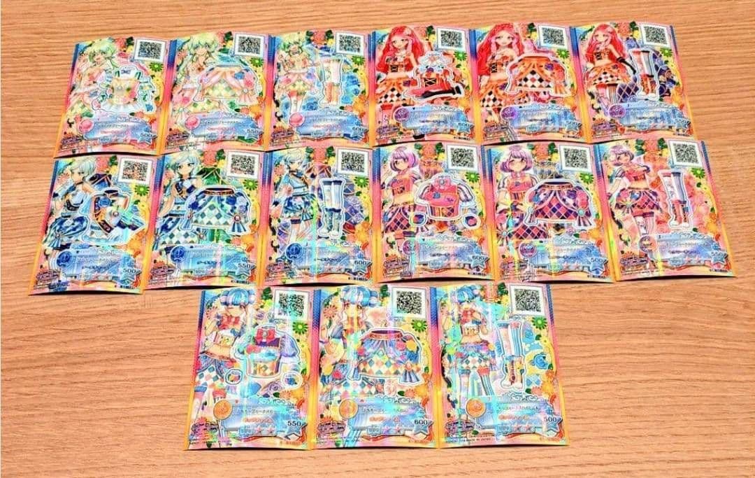 【希少】アイカツ　SchoolDressCollectionコンプリートセット