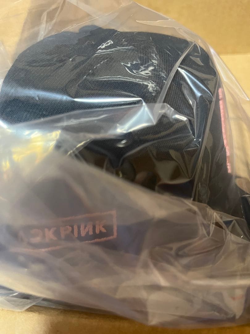 BLACK PINK LISA 着 ロサンゼルス ドジャース コラボ キャップ