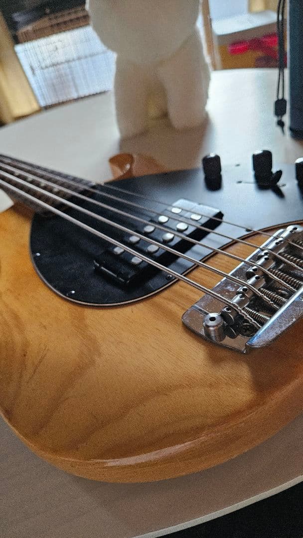1998MUSICMAN スティングレイ 5