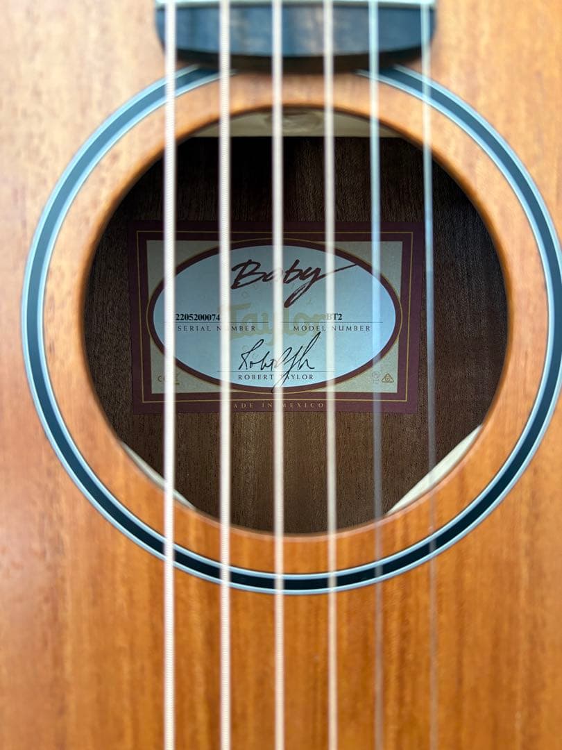 【美品】Baby Taylor ミニアコースティックギター カポ・ピック付き