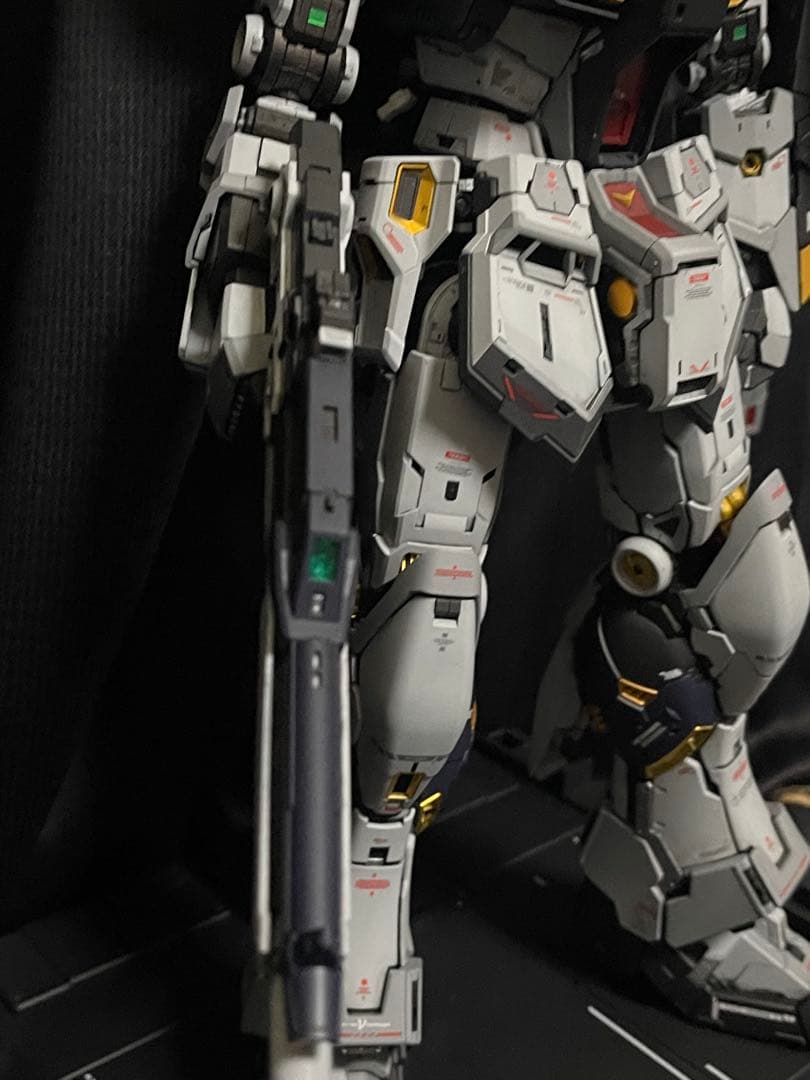 PG UNLEASHED 1/60 νガンダム　完成品模型　塗装済み　一点モノ