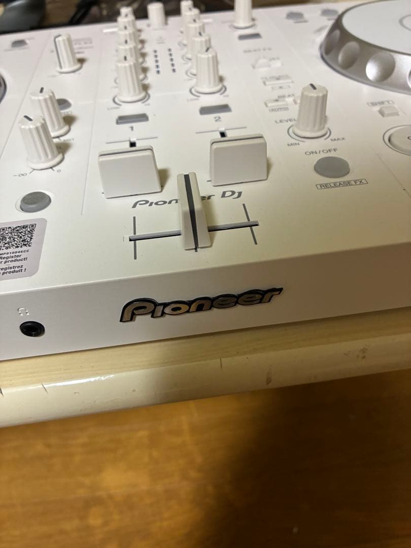 DDJ-FLX4-W ホワイト DJコントローラー　パイオニア　DJ