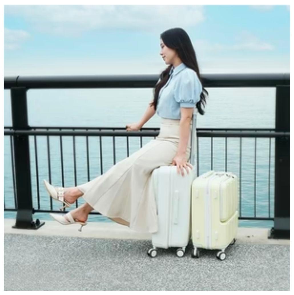 【新品・未使用品】スーツケース 　キャリーケース Mサイズ　グリーン　★★大人気