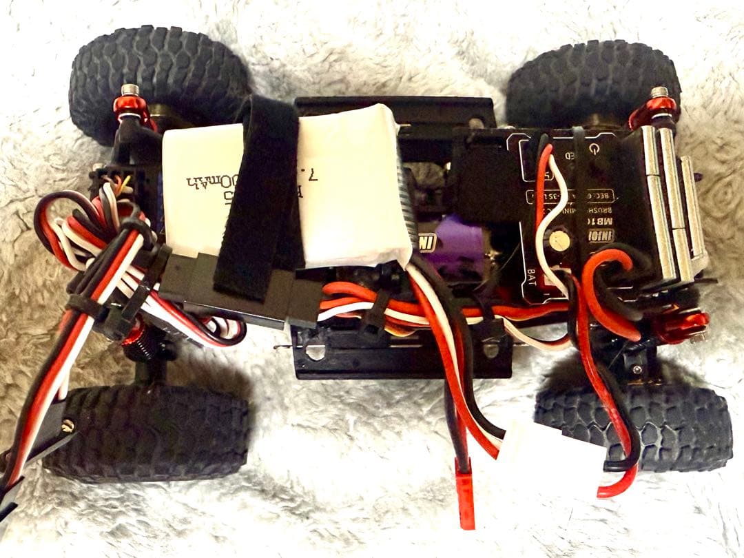 4×4魔改造1/28スケール　RCカー　ジャンク品扱い　ラジコン　4WD