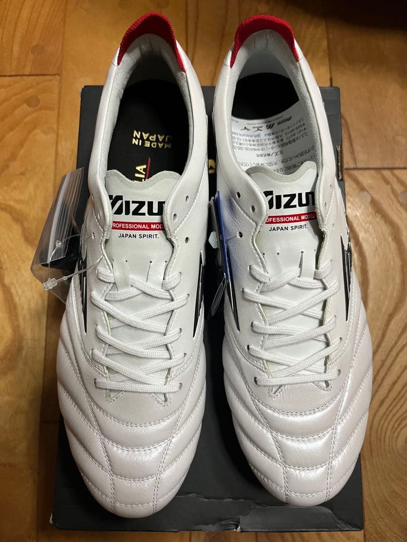 新品　大特価　ミズノ　モレリア NEO 4 JAPAN MIX 26cm