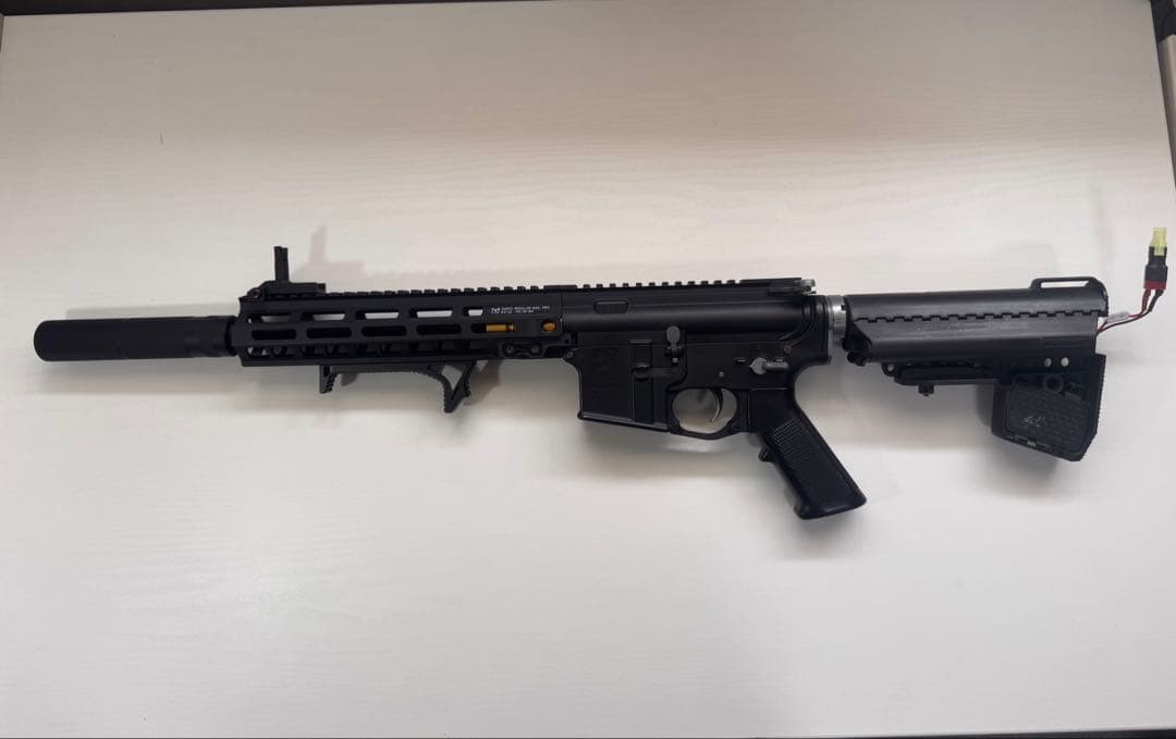東京マルイ 次世代電動ガン M4 CQB-R