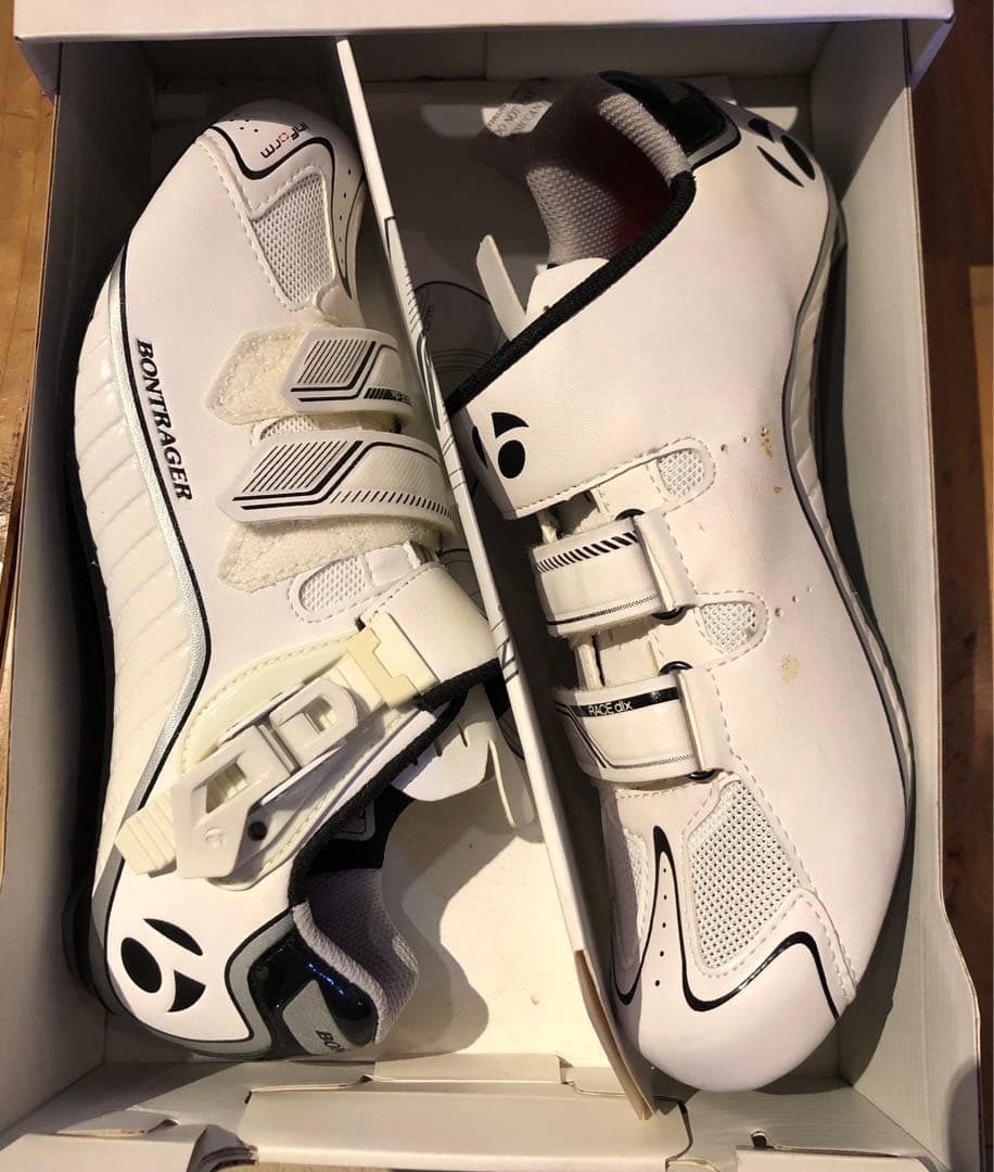 新品未使用Bontrager Race DLX Road 40/25.7