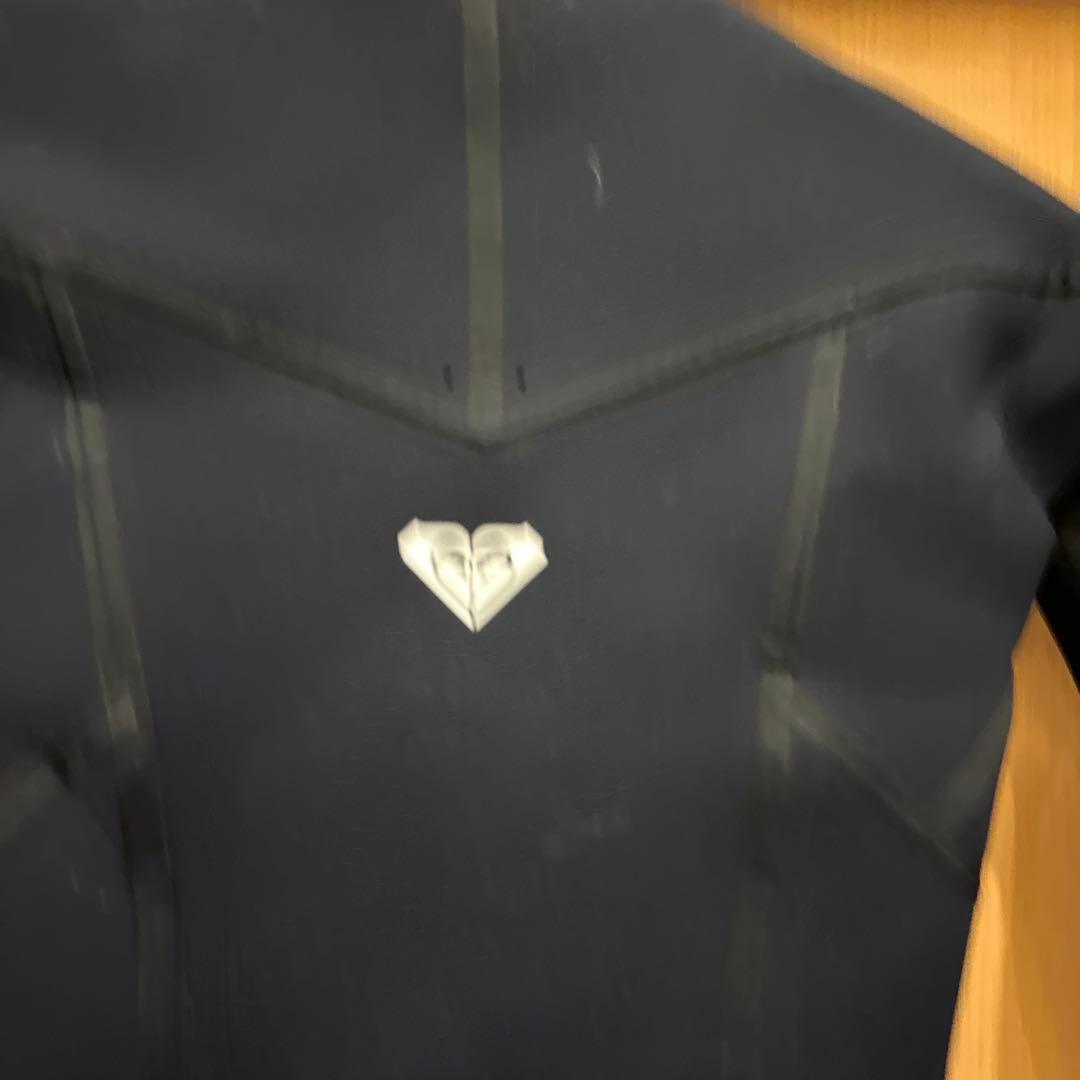 ROXY ブラック ドライスーツ超美品 Mサイズ