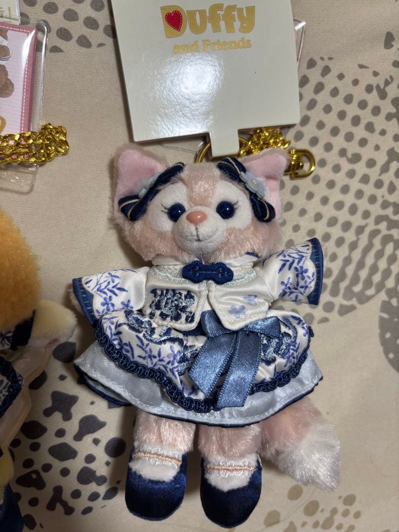 上海ディズニー　青花　キーチェーン　3点セット