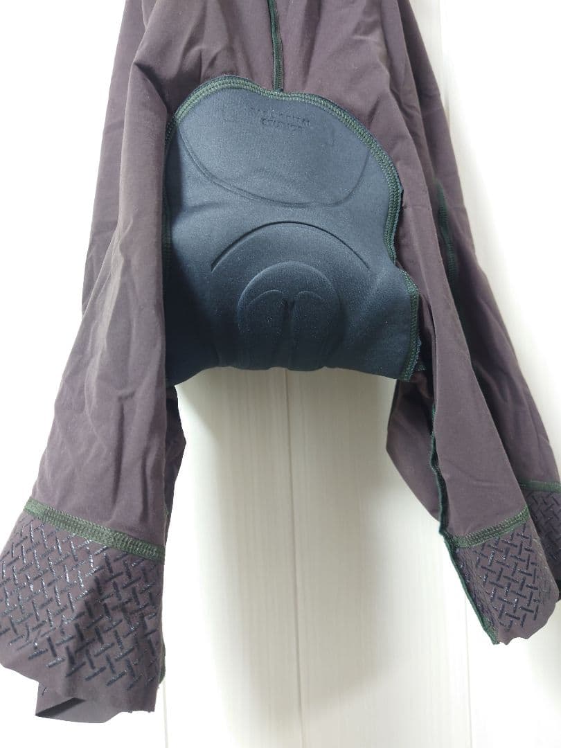 ウェア PAS NORMAL STUDIOS ESCAPISM light bib