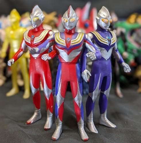 ウルトラマンティガ＆登場怪獣・宇宙人（バンダイ）ソフビフィギュア22体セット＋１