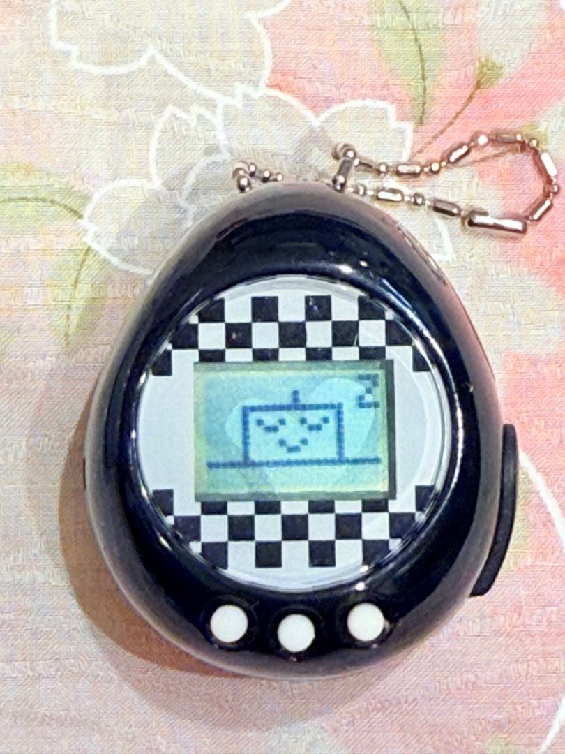 【動作確認済】恋するたまごっちゅ　ＢＬＡＣＫ＆ＷＨＩＴＥ
