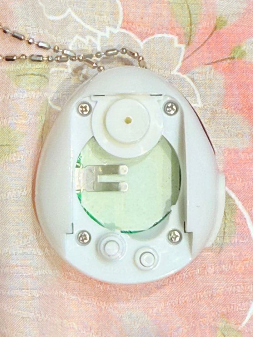 【動作確認済】恋するたまごっちゅ　ＢＬＡＣＫ＆ＷＨＩＴＥ