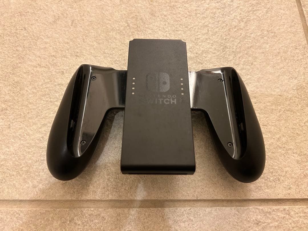 【美品】Nintendo Switch 本体 ＋付属品