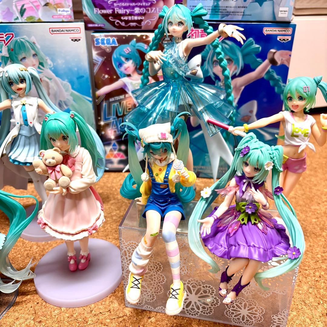 初音ミク　フィギュア9体セット　まとめ売り