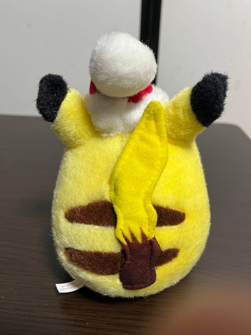 TOMY　初期　ピカチュウ　サンタ　クリスマス　ぬいぐるみ