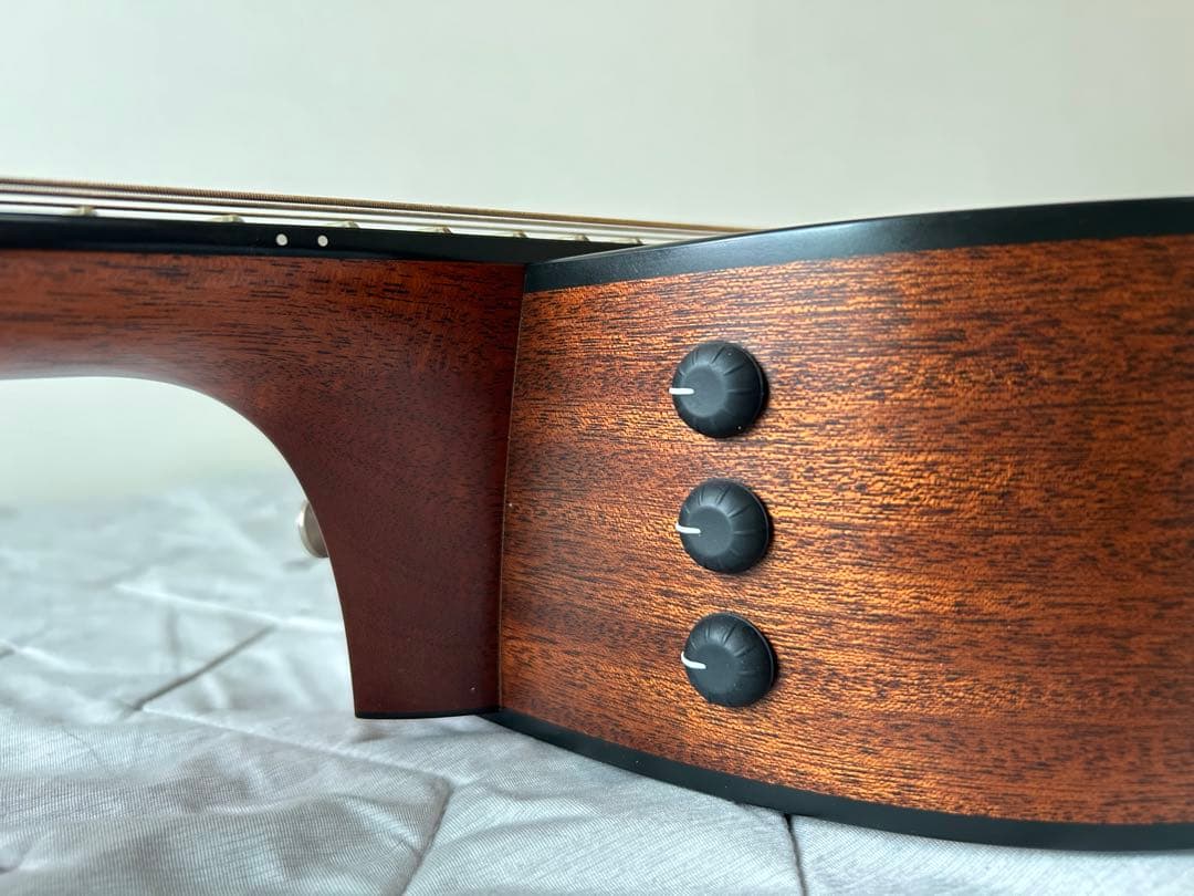 【中古品】【東海関西近郊お手渡し希望】Taylor 314ce