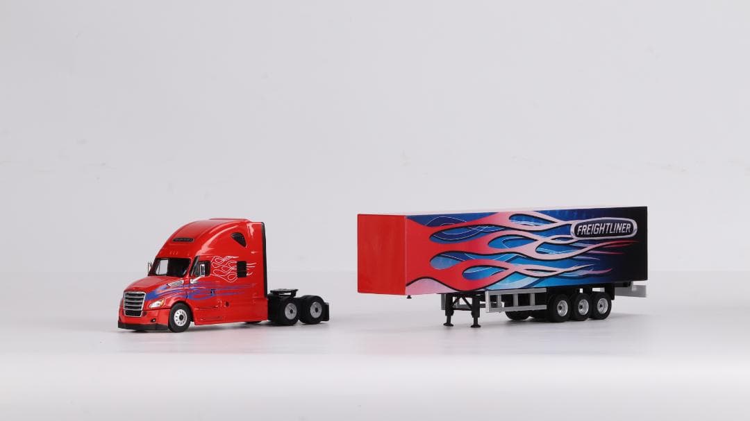 Freightlinerフロイナーパネルカー - ファイア模型 #玩具＃ギフト＃