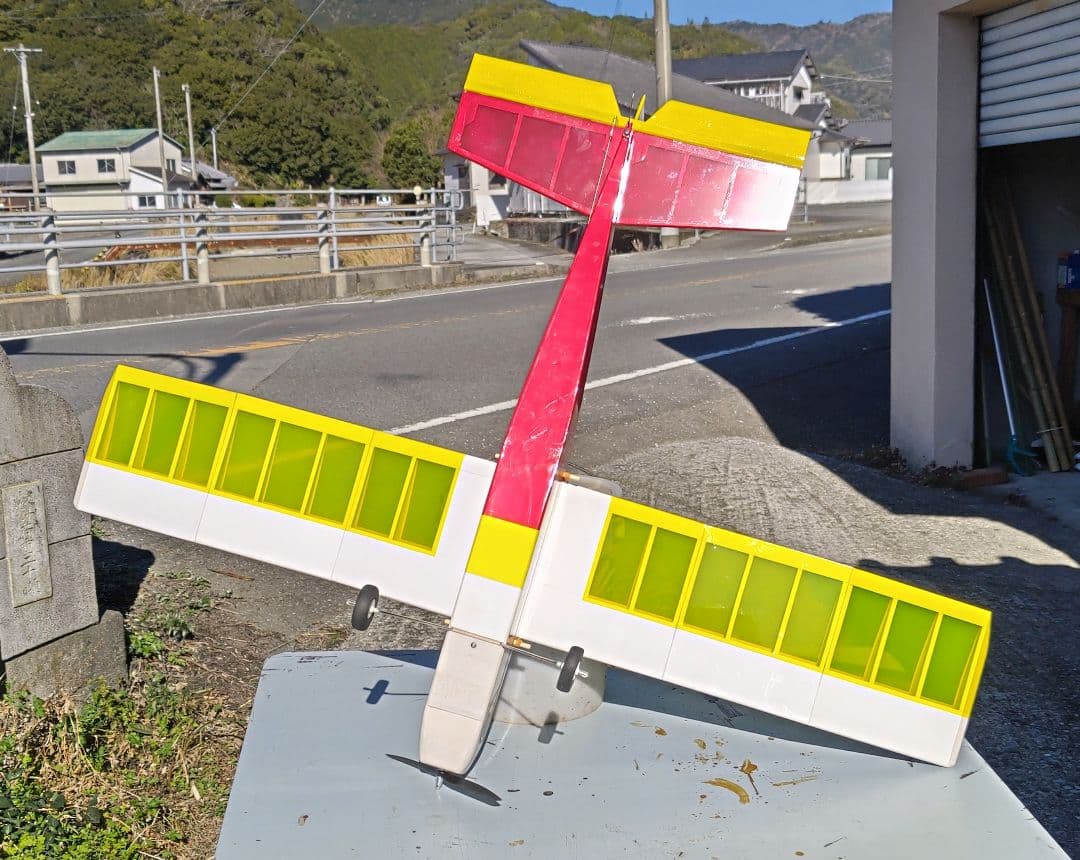 ラジコン飛行機（電動機）