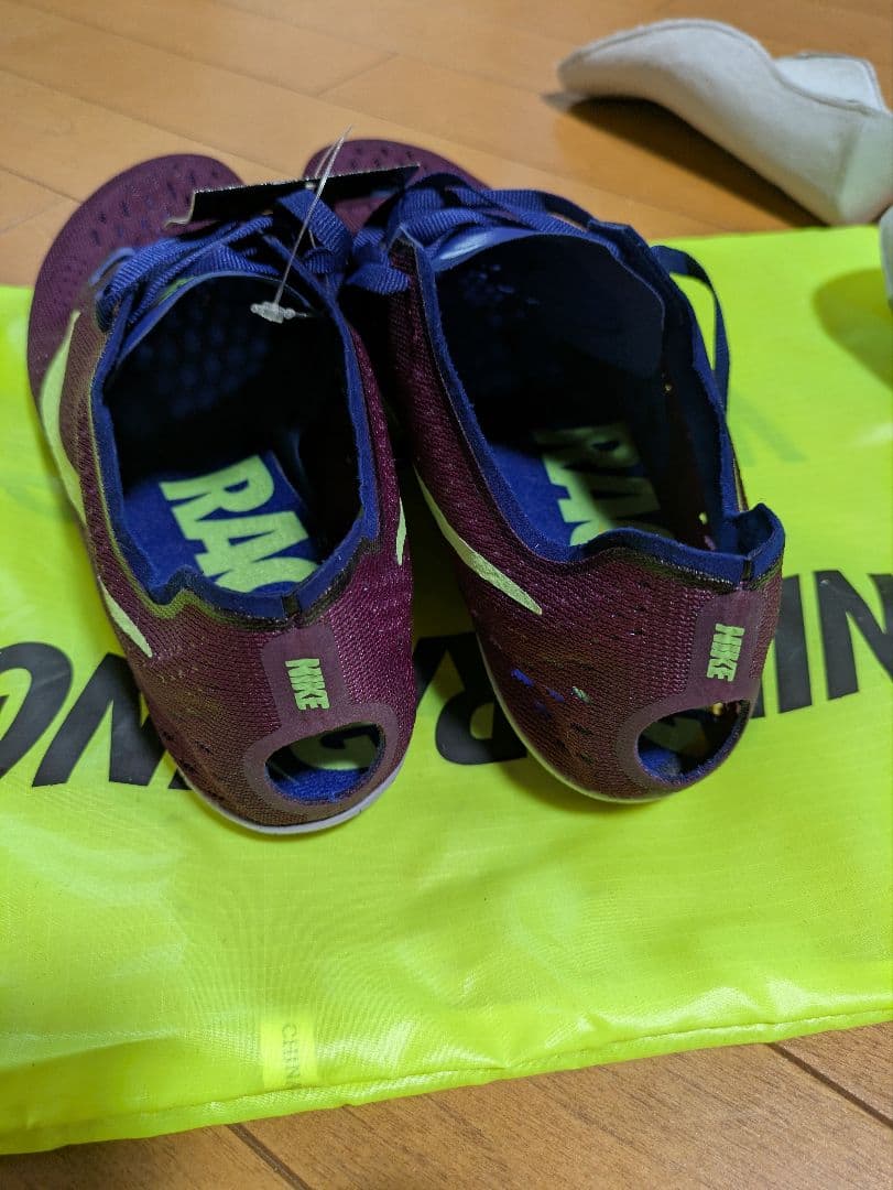 （値下げ中）Nike スパイクシューズ パープル/グリーン