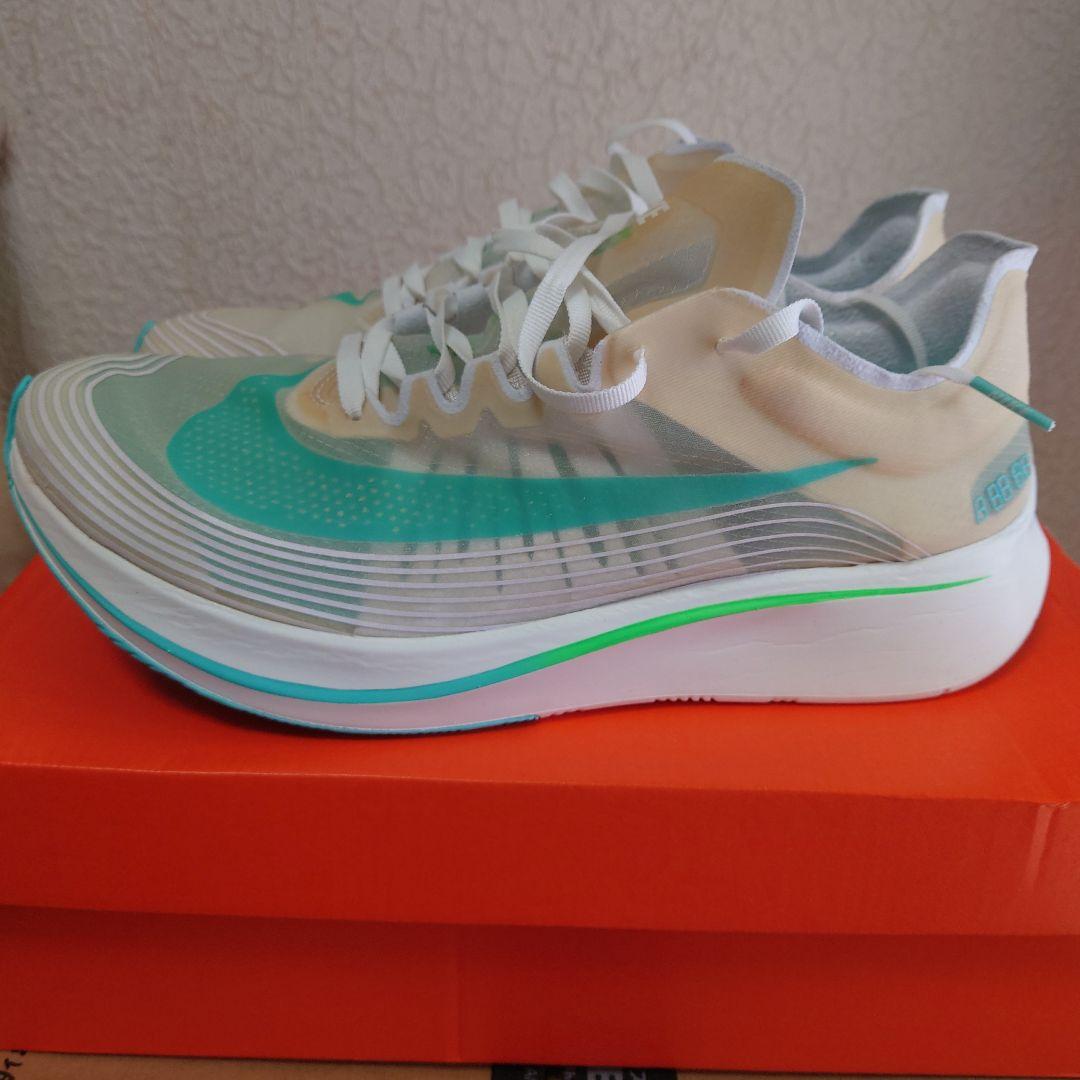 【新品未使用】NIKE ZOOM FLY SP　28.5cm