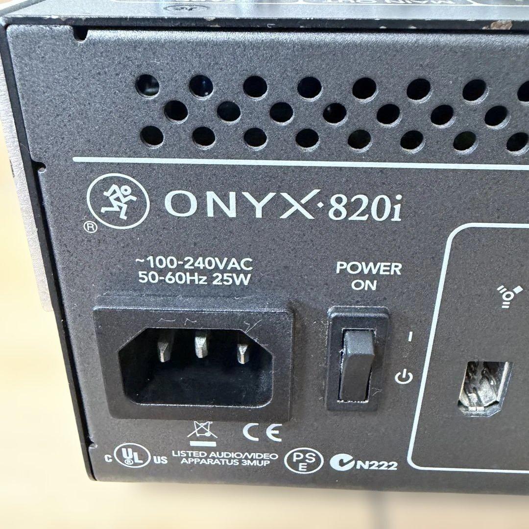 【極美品】MACKIE アナログミキサー ONYX 820i