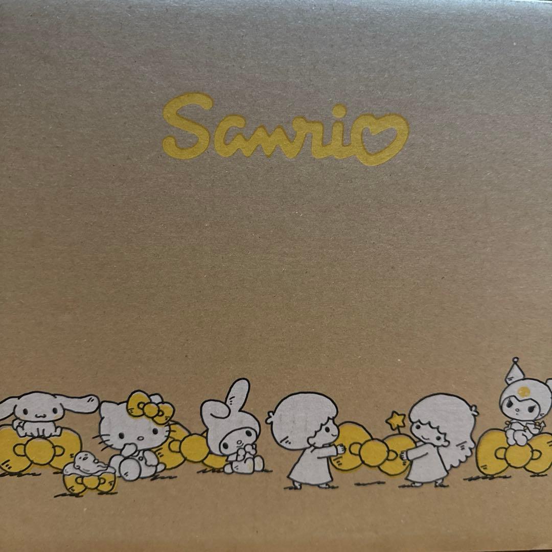 ちいかわ　サンリオ　ぬいぐるみ　3種セット チイカワ　ハチワレ　古本屋