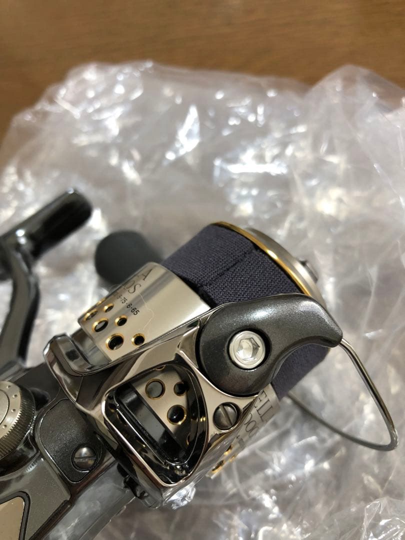 シマノステラSHIMANO STELLA FW2000S リールステラ　01