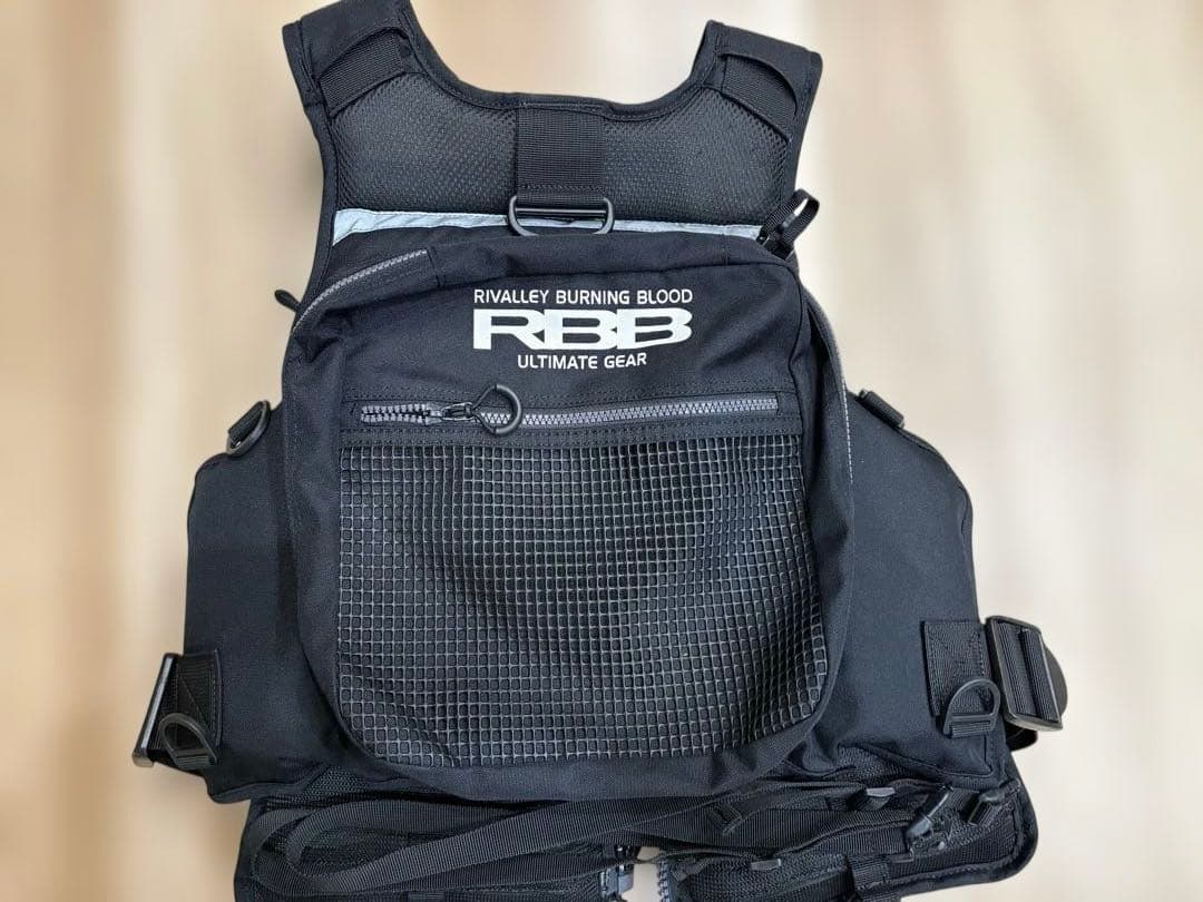 RBB ロックショアベスト　ライフジャケット　パズデザインポーチ付き