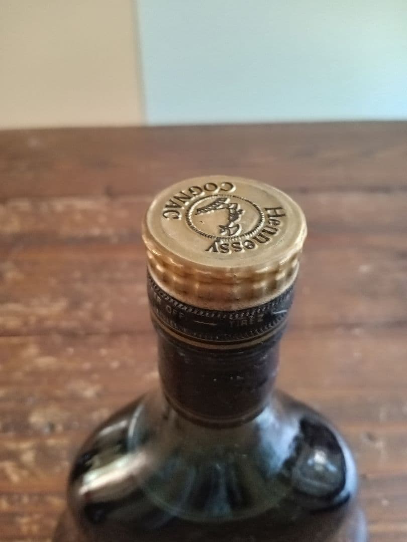 Hennessy XO コニャック 金キャップグリ―ンボトル