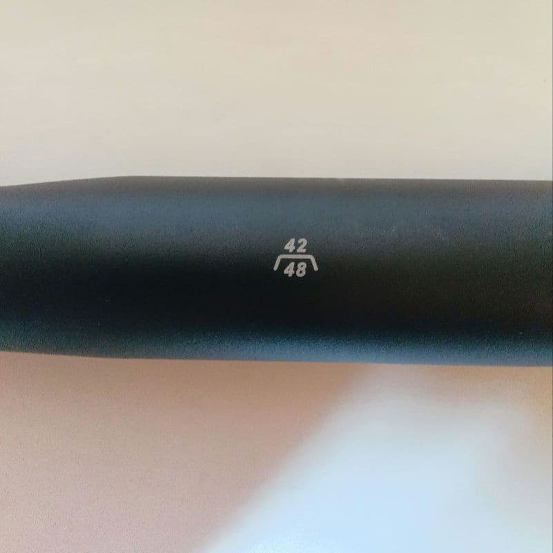 《美品✨》ボントレガー GR elite Isozone グラベルハンドルバー