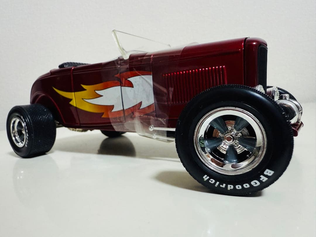 アーテル/'32 Fordフォード HighBoyハイボーイ Mac 1/18