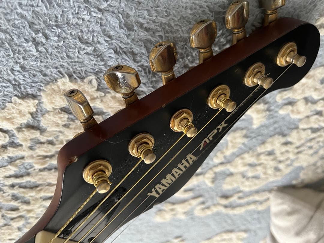 Yamaha APXー6SA