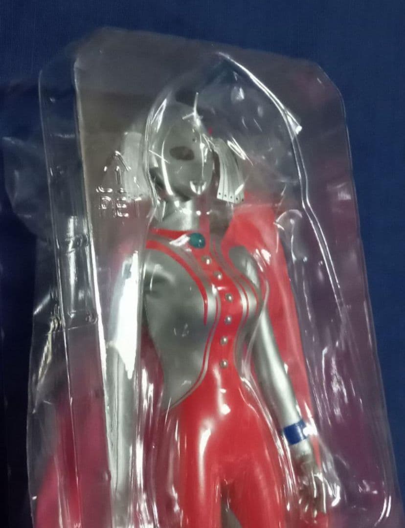 ウルトラの母 1/6スケールアクションフィギュア フルセット（新品、未開封）