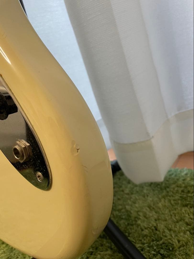 ベース Fender JAZZ BASS