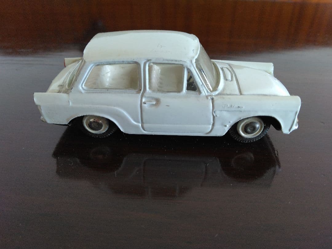 パブリカ　モデルペット　ミニカー