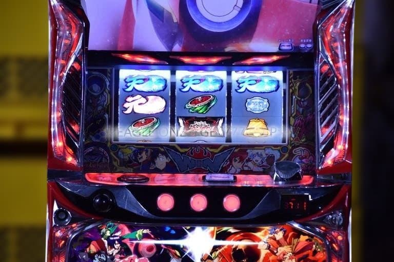 【入手困難】★S AT天元突破グレンラガンY★七匠★名機★ジャンク★