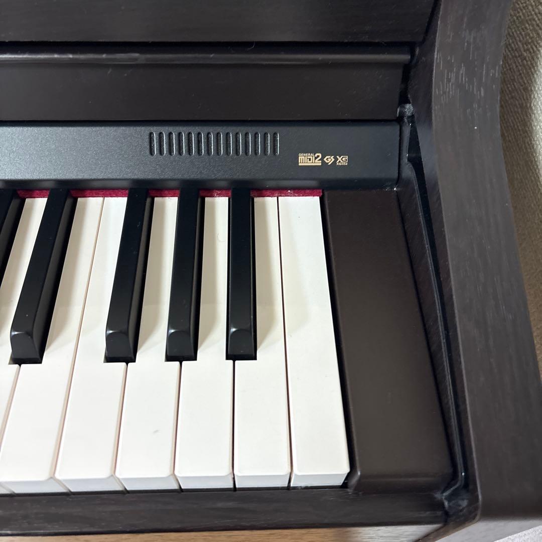 Roland ローランド 電子ピアノ HP302 88鍵 3本ペダル たのメル便