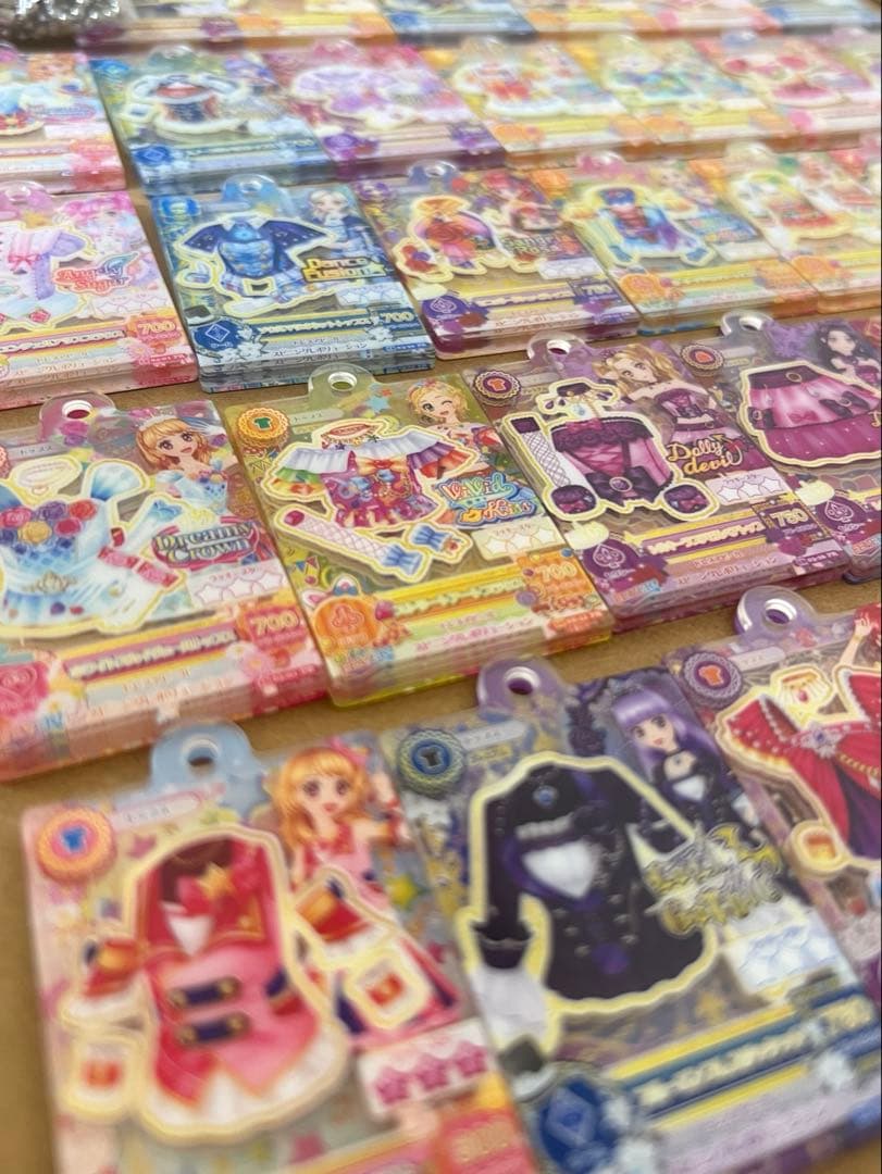 アイカツ　だれでもアイドル活動アクリルチャーム　ガチャ