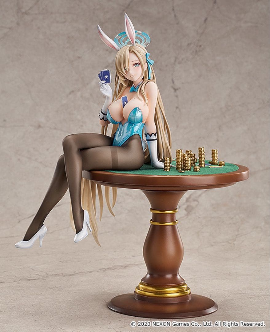 ブルアカ 一之瀬アスナ(バニーガール) Game Playing Ver.