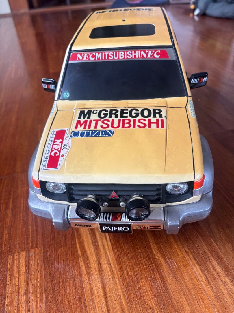 Mitsubishi Pajero 1/10 メタルトップワイド
