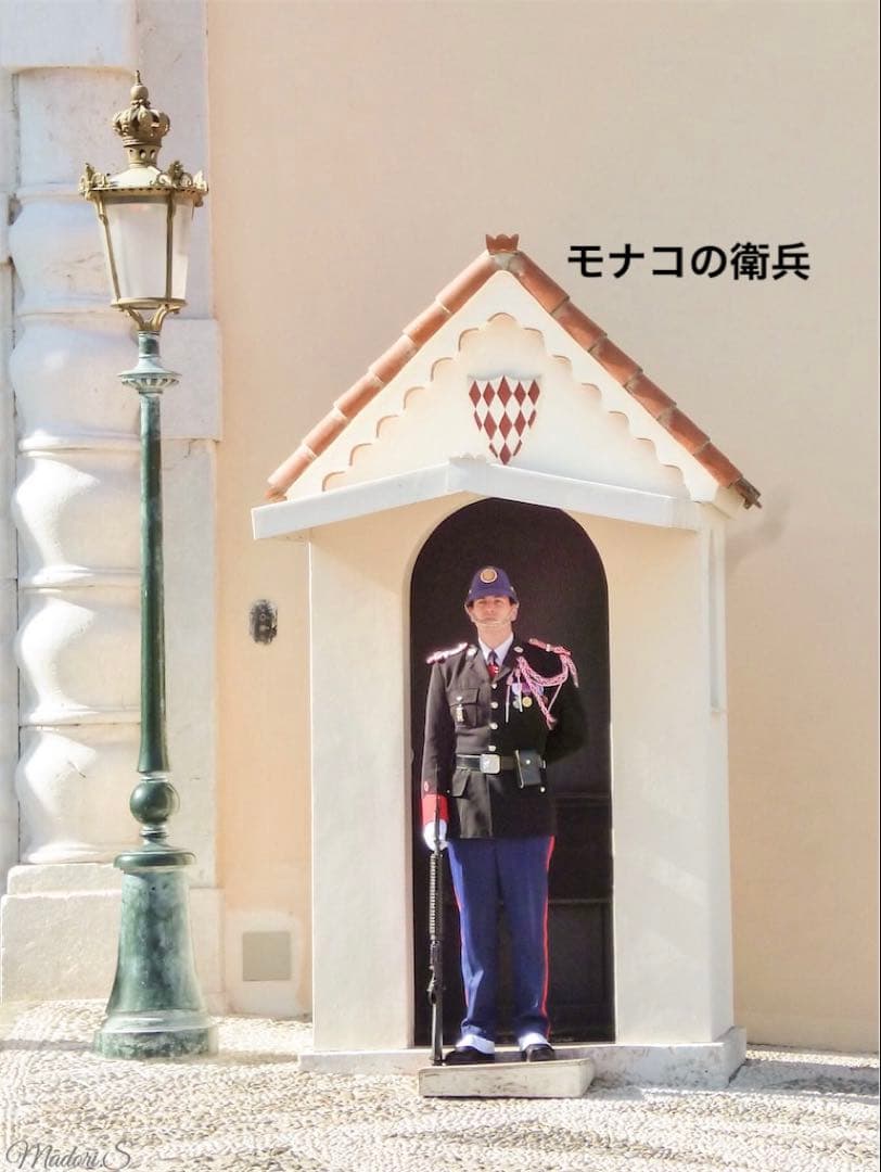 ◆フランスアンティーク｜超希少モナコ兵隊ミニドールDセルロイド民族衣装男制服軍隊