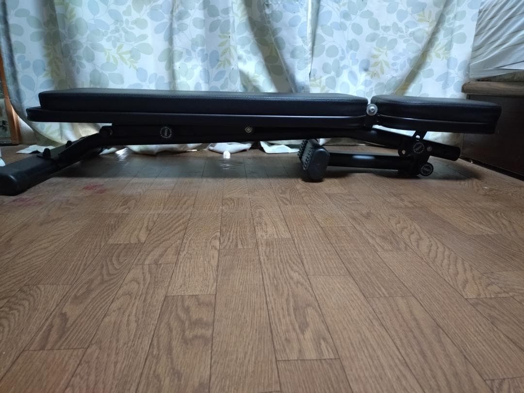 LEADING EDGE リーディングエッジ インクライントレーニング ベンチ