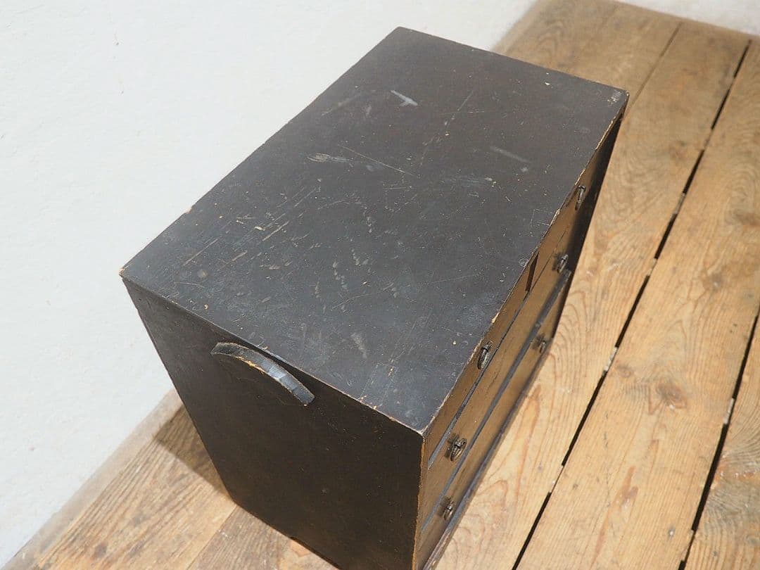 1335 レトロな小箪笥　引き出し　収納棚　展示台　和タンス　アンティーク　骨董