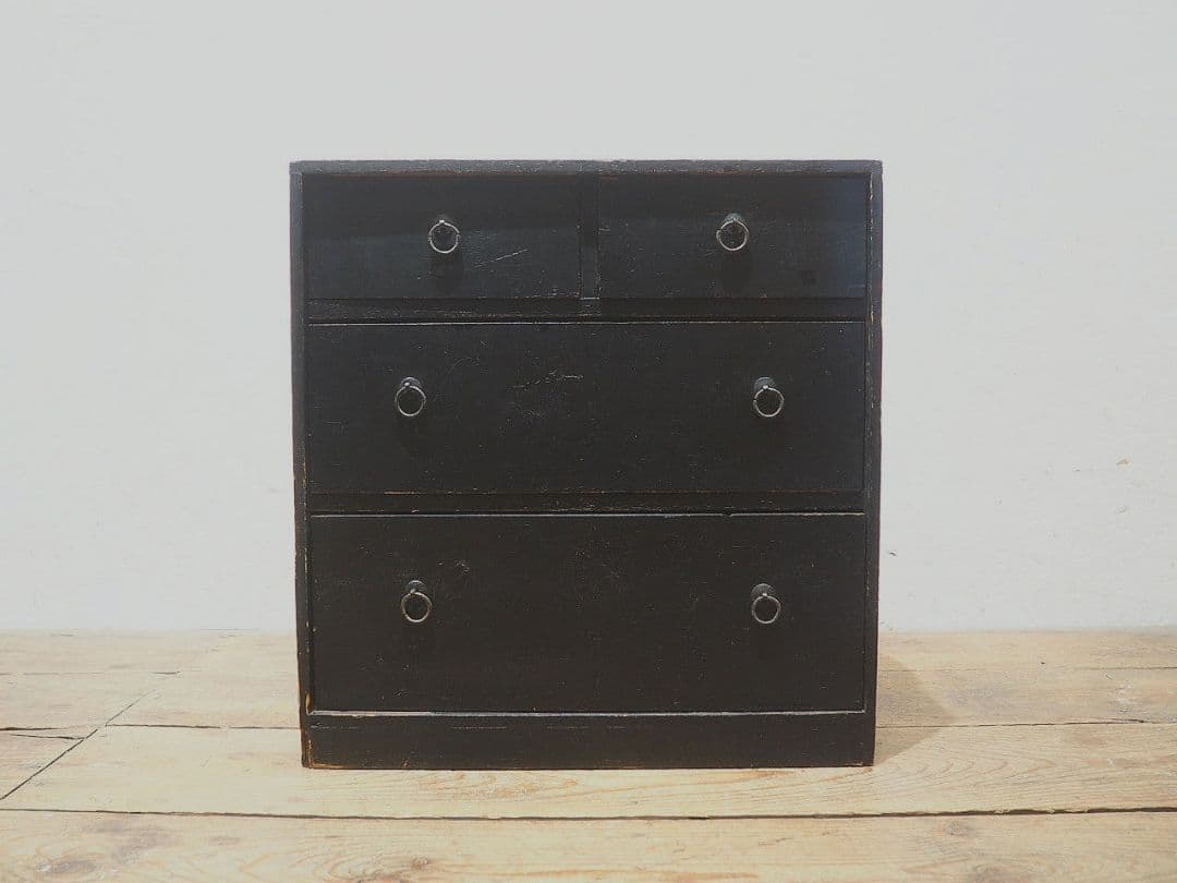 1335 レトロな小箪笥　引き出し　収納棚　展示台　和タンス　アンティーク　骨董