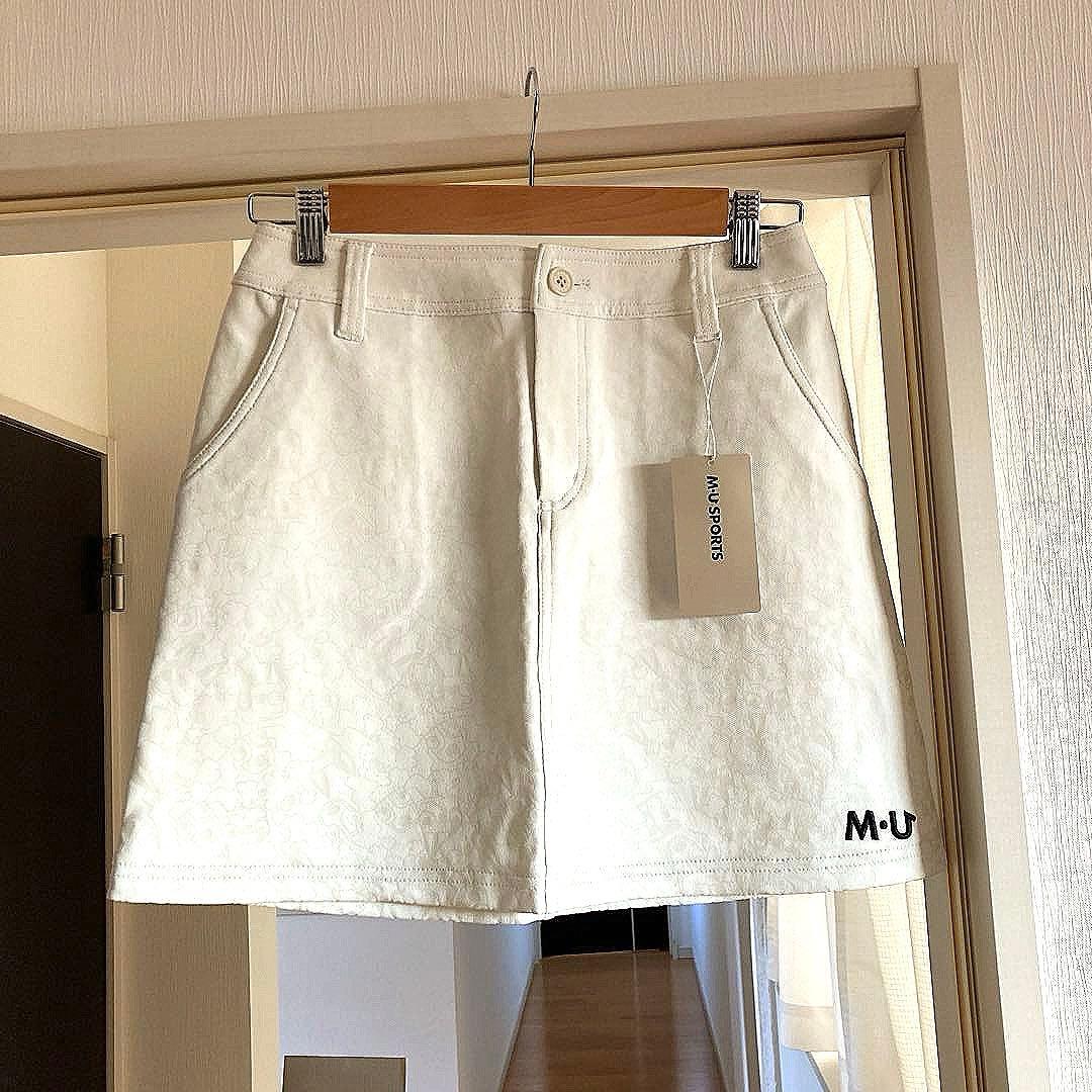 未使用 M・U SPORTS MUスポーツ ゴルフスカート 白 40上品デザイン