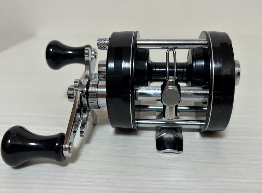 アンバサダー2500C Black Special サイモンシモムラハンドル付