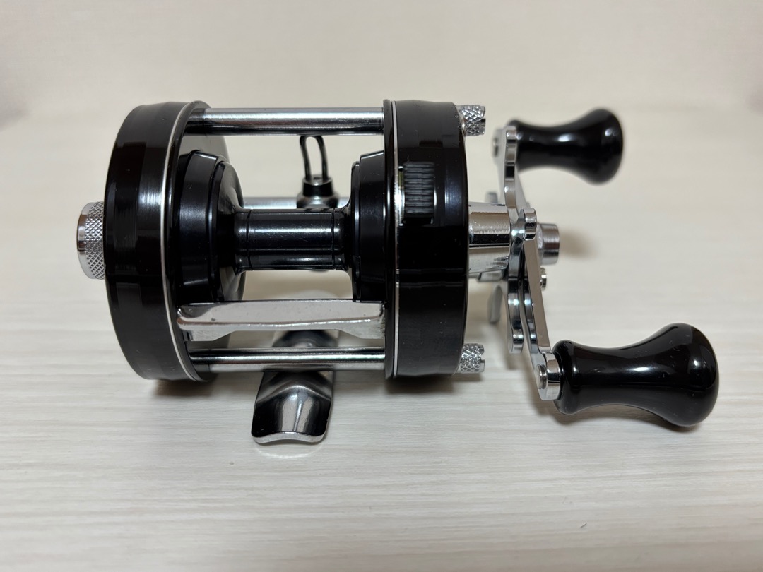 アンバサダー2500C Black Special サイモンシモムラハンドル付
