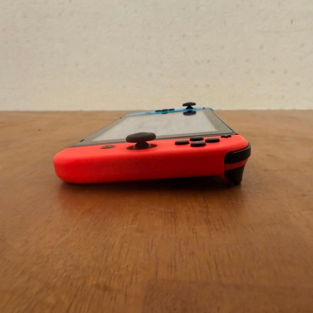 ● 美品 Nintendo Switch本体 HAC-001